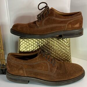 Urban trends brown‎ sued leathere casual dress lace up shoes. Size 9 box 16
